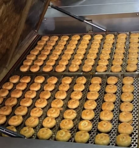 Commercial automatic flipping electric griddle for cafés 03